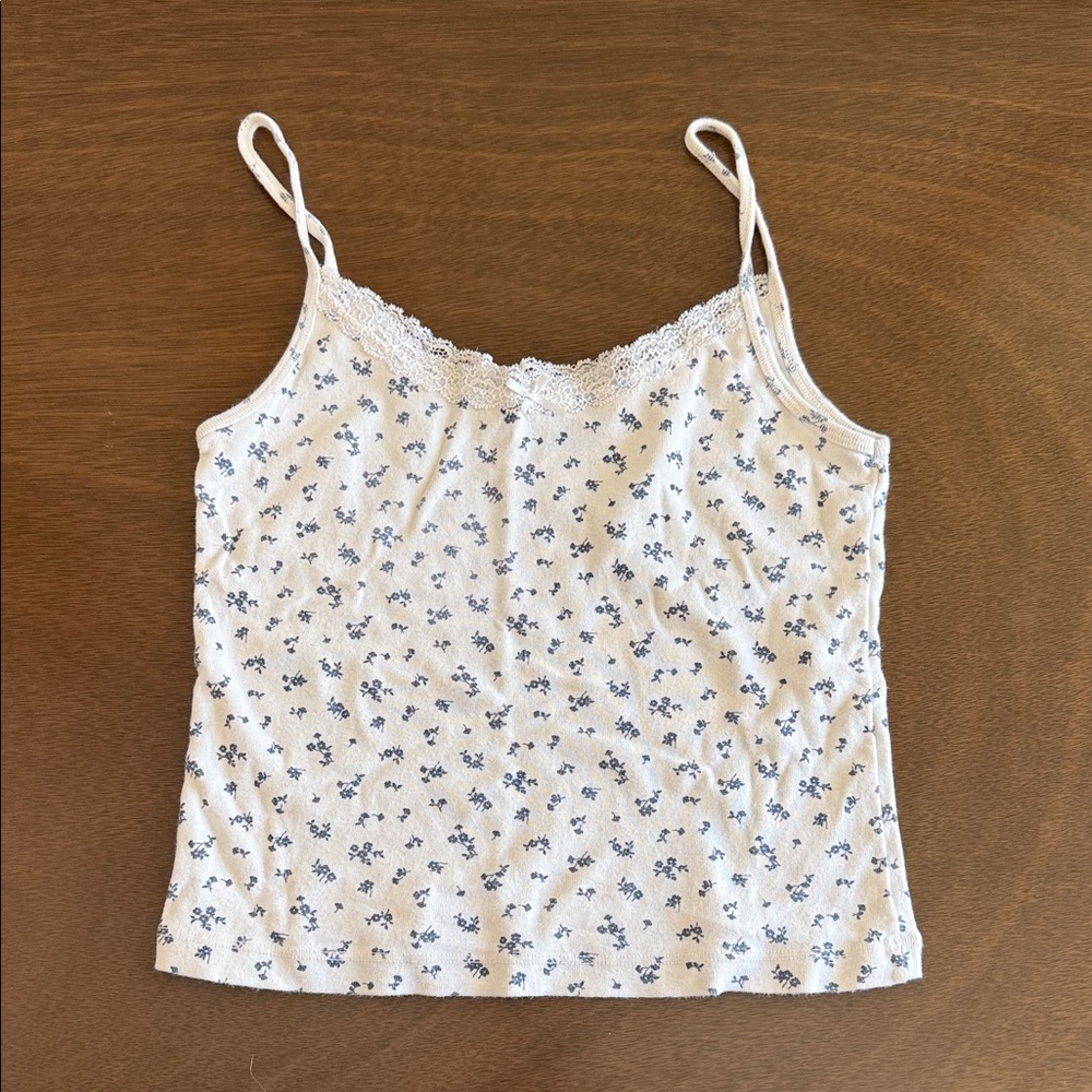 Brandy Melville Floral Lace Trim Cami Top - White and Blue